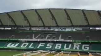 quand-le-stade-de-wolfsburg-bouge-pendant-la-tempete