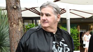 combien-gagne-desormais-pierre-menes