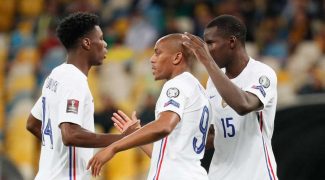 limpressionnante-serie-des-bleus