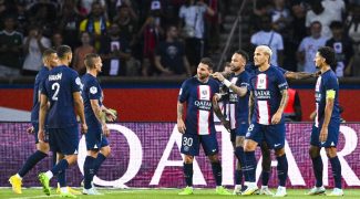 le-psg-champion-avec-un-dauphin-surprenant-cest-ecrit