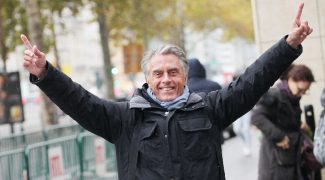 gerard-holtz-et-yannick-noah-une-celebre-chanteuse-amoureuse-des-deux-hommes