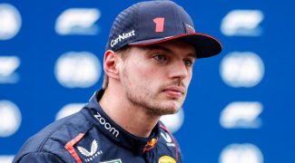 verstappen-ma-voiture-etait-sur-des-rails