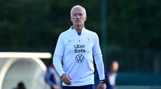 degoute-deschamps-lache-un-message-fort
