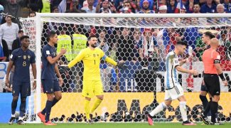 les-bleus-empoisonnes-avant-la-finale-face-a-largentine