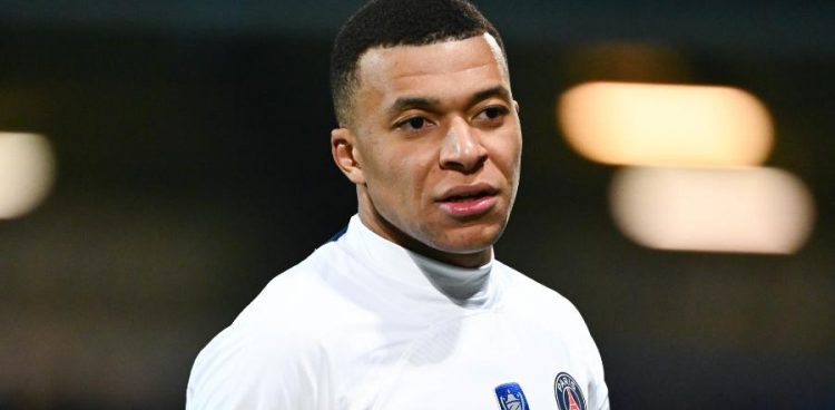 Kylian Mbappé (29)