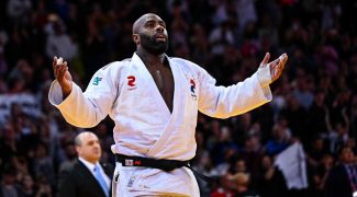 teddy-riner-appelle-son-ex-pour-faire-menage-a-trois
