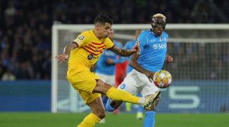 naples-tient-tete-au-barca