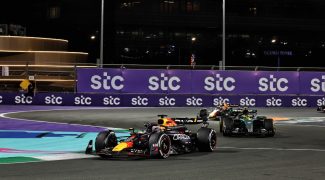 victoire-de-verstappen-double-de-red-bull
