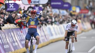 gand-wevelgem-pedersen-triomphe-devant-van-der-poel