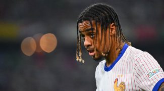 bradley-barcola-les-lourdes-accusations-contre-didier-deschamps