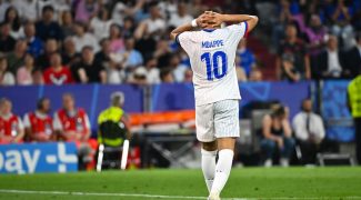 le-rate-terrible-de-mbappe-video