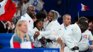 depart-canon-des-bleus-pour-la-competition-par-equipes