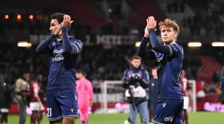 dunkerque-reste-en-course-pour-la-ligue-1