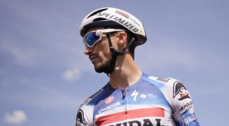 2024-lannee-du-changement-pour-alaphilippe