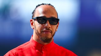 lincroyable-salaire-record-de-lewis-hamilton