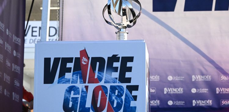 terrible-nouvelle-pour-le-vainqueur-du-vendee-globe