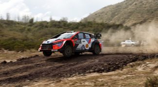 rallye-du-kenya-tanak-premier-leader-fourmaux-a-larret