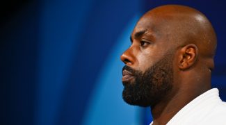 teddy-riner-encore-repris-de-volee