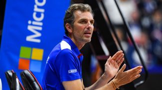 sale-ambiance-en-equipe-de-france-de-tennis