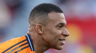 mbappe-la-position-tres-avantageuse