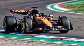 gp-demilie-romagne-les-mclaren-encore-devant