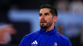 un-gardien-du-mhb-en-chasse-un-autre-chez-les-bleus