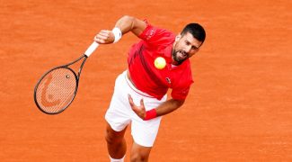 djokovic-decroche-sa-100e-victoire-a-paris