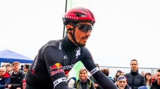 julian-alaphilippe-la-lourde-sanction-tombe